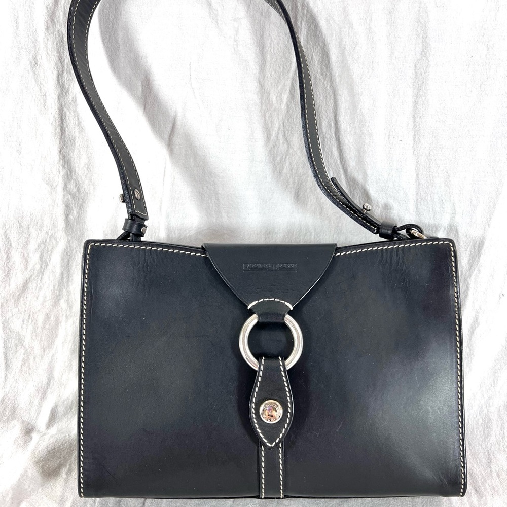 Authentic DOONEY and BOURKE Black Leather Shoulder Bag Made in Italy